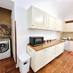 Nonna Sasa شقة